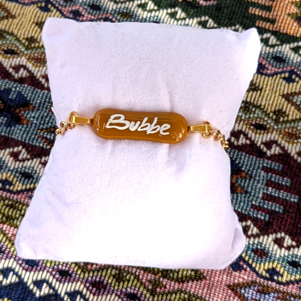 Hand crafted one of a kind glass Bubbe/grandma gold plated bracelet